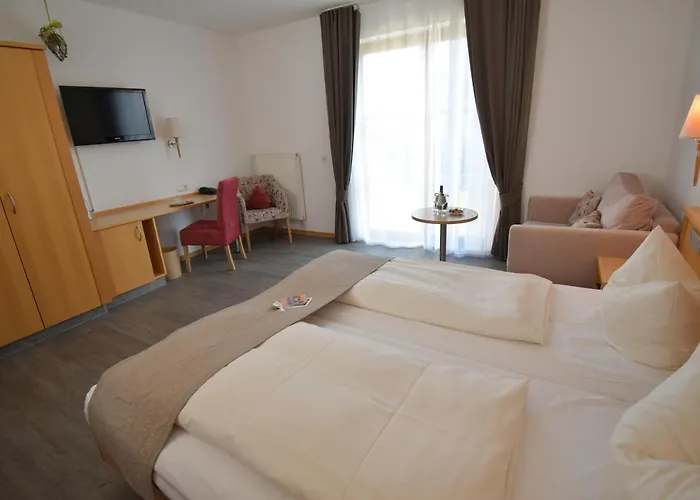 Hotel Akzent Franziskaner 4*