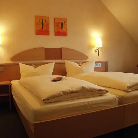 Отель Akzent Franziskaner 4*