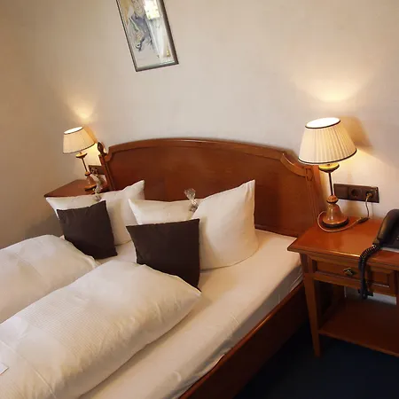 Akzent Franziskaner 4*