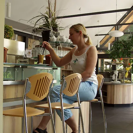 Akzent Franziskaner Hotel 4*