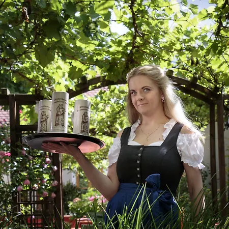 Hotel Akzent Franziskaner 4*